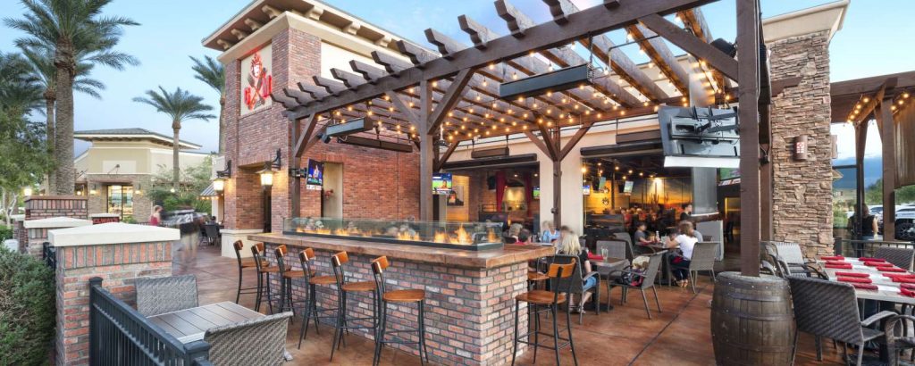 restaurant patio, porch and deck contractors example